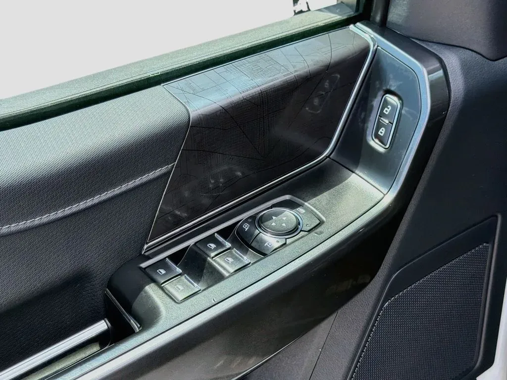 2023 Ford F-150 XLT - Photo 19