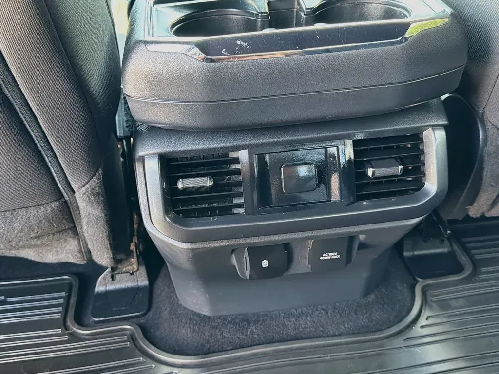 2023 Ford F-150 XLT - Photo 28