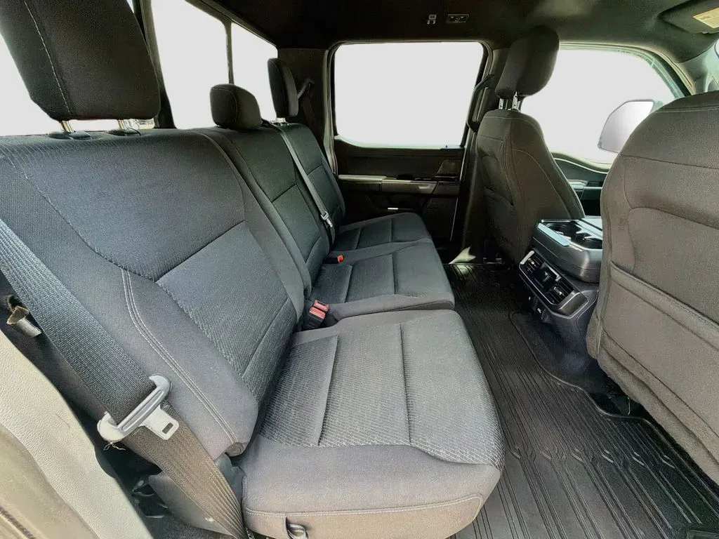 2023 Ford F-150 XLT - Photo 30