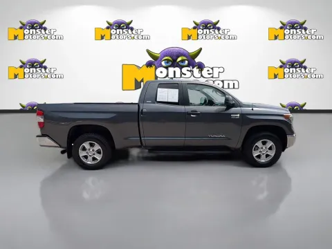 More photos of 2018 Toyota Tundra SR5 at Monster Motors - Knoxville, TN, TN