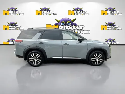 More photos of 2024 Nissan Pathfinder Platinum at Monster Motors - Knoxville, TN, TN