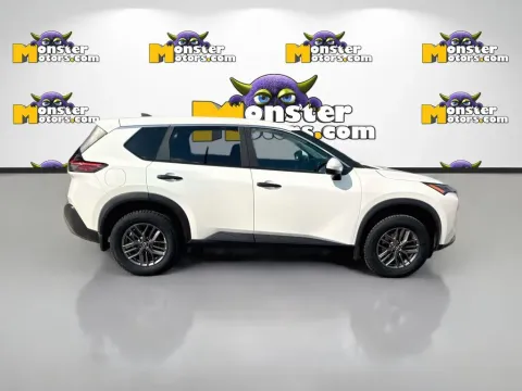 More photos of 2023 Nissan Rogue S at Monster Motors - Knoxville, TN, TN