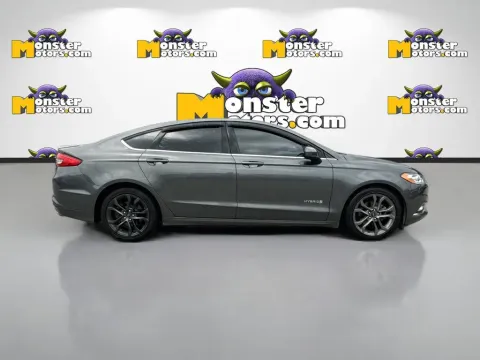 More photos of 2018 Ford Fusion Hybrid SE at Monster Motors - Knoxville, TN, TN
