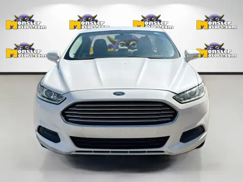 Photos of 2013 Ford Fusion SE for sale in Louisville, TN at Monster Motors - Knoxville, TN