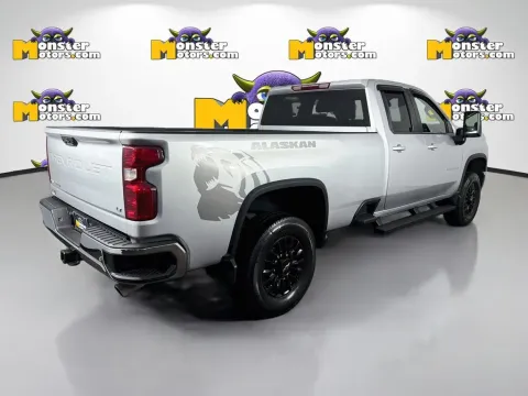 More photos of 2022 Chevrolet Silverado 2500 HD LT at Monster Motors - Knoxville, TN, TN