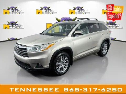 Beige 2014 Toyota Highlander XLE V6 for sale in Louisville, TN