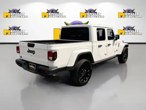 More photos of 2025 Jeep Gladiator Nighthawk at Monster Motors - Knoxville, TN, TN