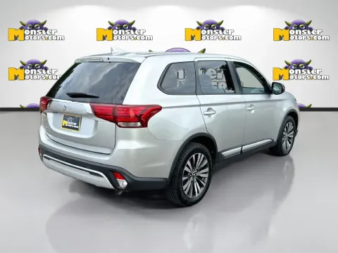 More photos of 2020 Mitsubishi Outlander ES at Monster Motors - Knoxville, TN, TN