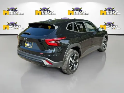 More photos of 2024 Chevrolet Trax 1RS at Monster Motors - Knoxville, TN, TN