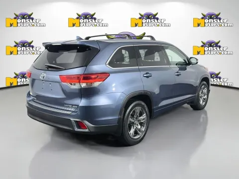 More photos of 2019 Toyota Highlander Limited at Monster Motors - Knoxville, TN, TN