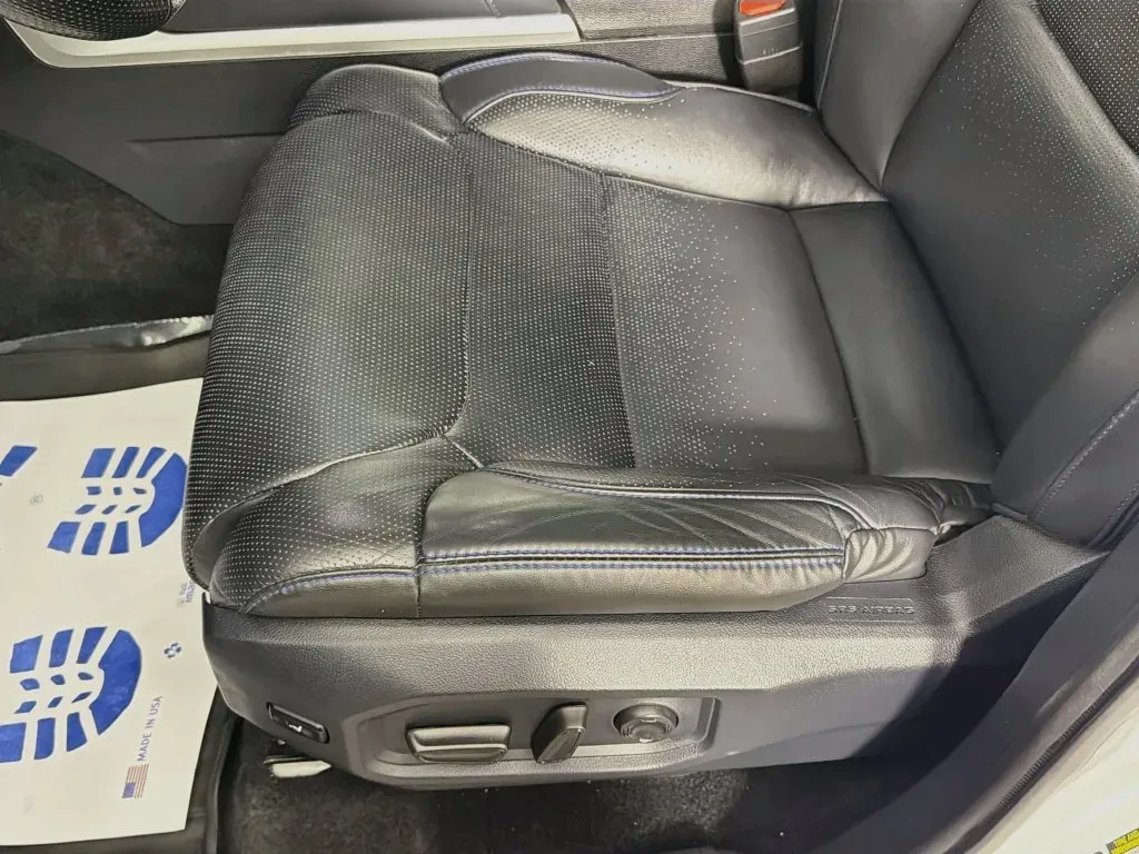 2024 Toyota Tundra Platinum - Photo 18