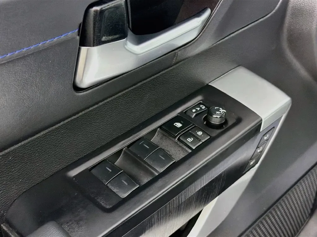 2024 Toyota Tundra Platinum - Photo 17