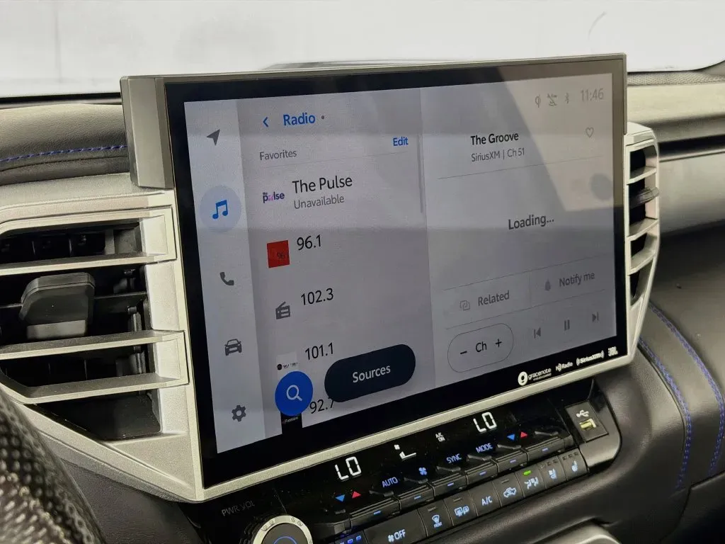2024 Toyota Tundra Platinum - Photo 14