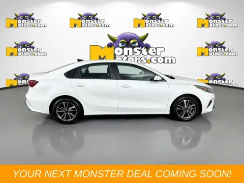 More photos of 2022 Kia Forte LXS at Monster Motors - Knoxville, TN, TN