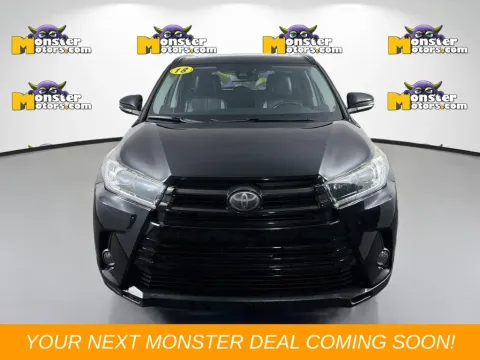 Photos of 2018 Toyota Highlander SE for sale in Louisville, TN at Monster Motors - Knoxville, TN