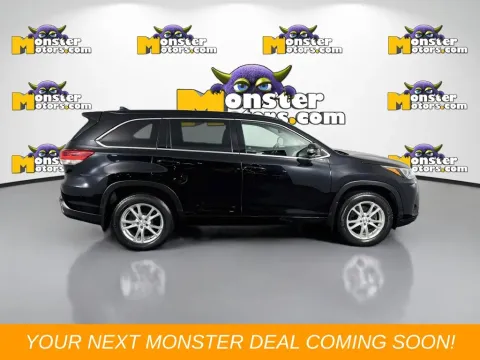 More photos of 2018 Toyota Highlander SE at Monster Motors - Knoxville, TN, TN