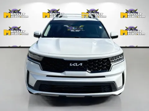 Photos of 2022 Kia Sorento Hybrid S for sale in Louisville, TN at Monster Motors - Knoxville, TN