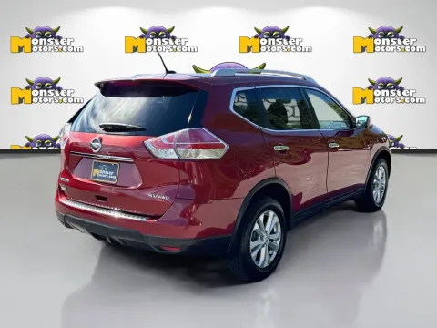 More photos of 2016 Nissan Rogue SV at Monster Motors - Knoxville, TN, TN