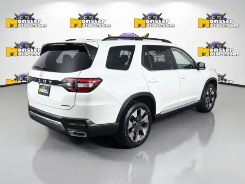 More photos of 2026 Honda Pilot Touring at Monster Motors - Knoxville, TN, TN