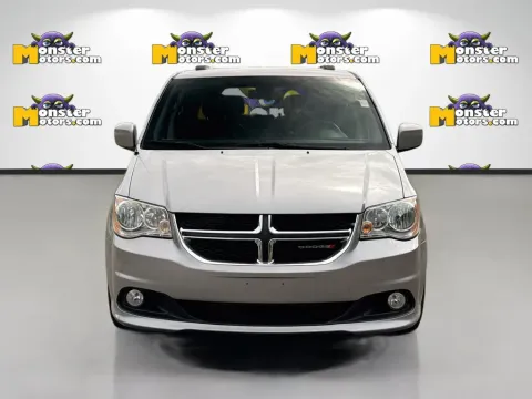 Photos of 2019 Dodge Grand Caravan SXT for sale in Louisville, TN at Monster Motors - Knoxville, TN
