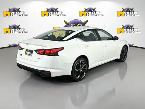 More photos of 2023 Nissan Altima 2.5 SR at Monster Motors - Knoxville, TN, TN