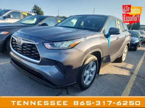 Gray 2023 Toyota Highlander LE for sale in Louisville, TN