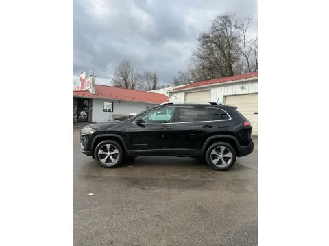 Photos of 2019 Jeep Cherokee Limited 4x4 for sale in Buckhannon, WV at Number One Auto Sales