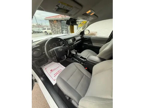 More photos of 2018 Toyota Tacoma SR Ext Cab at Number One Auto Sales, WV