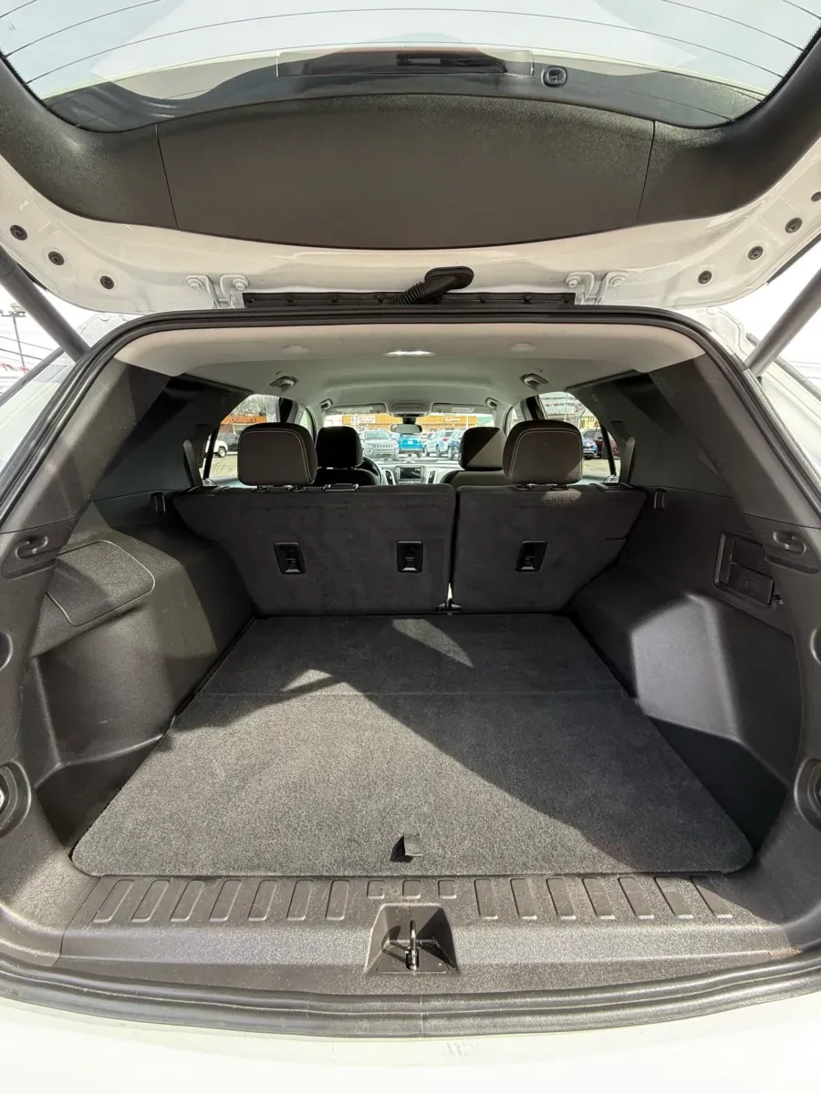 More photos of 2023 Chevrolet Equinox AWD 2LT at Number One Auto Sales, WV