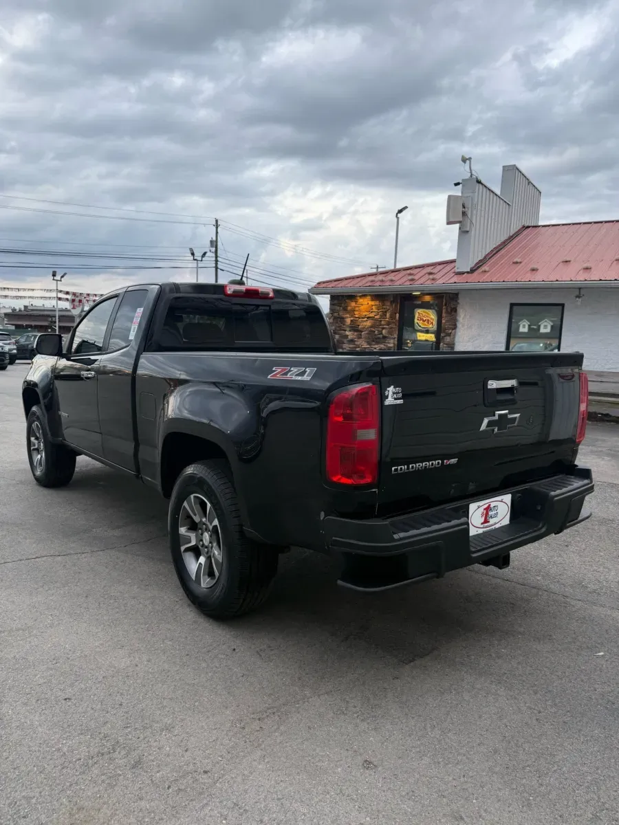 More photos of 2017 Chevrolet Colorado Z71 Ext. Cab 4x4 at Number One Auto Sales, WV