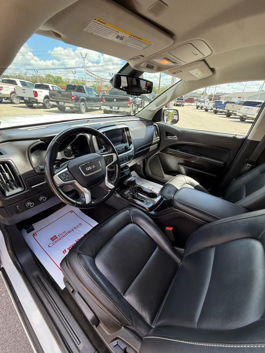 More photos of 2018 GMC Canyon SLT Crew Cab 4x4 at Number One Auto Sales, WV