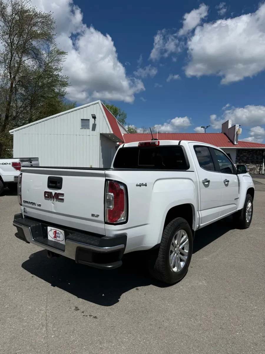More photos of 2018 GMC Canyon SLT Crew Cab 4x4 at Number One Auto Sales, WV