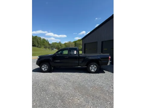 More photos of 2012 Toyota Tacoma SR5 EXT. CAB 4X4 at Number One Auto Sales, WV