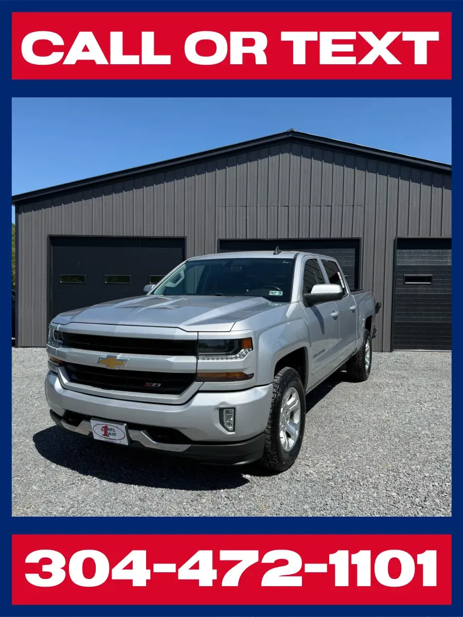 Silver 2018 Chevrolet Silverado 1500 Z71 CREW CAB 4X4 for sale in Buckhannon, WV