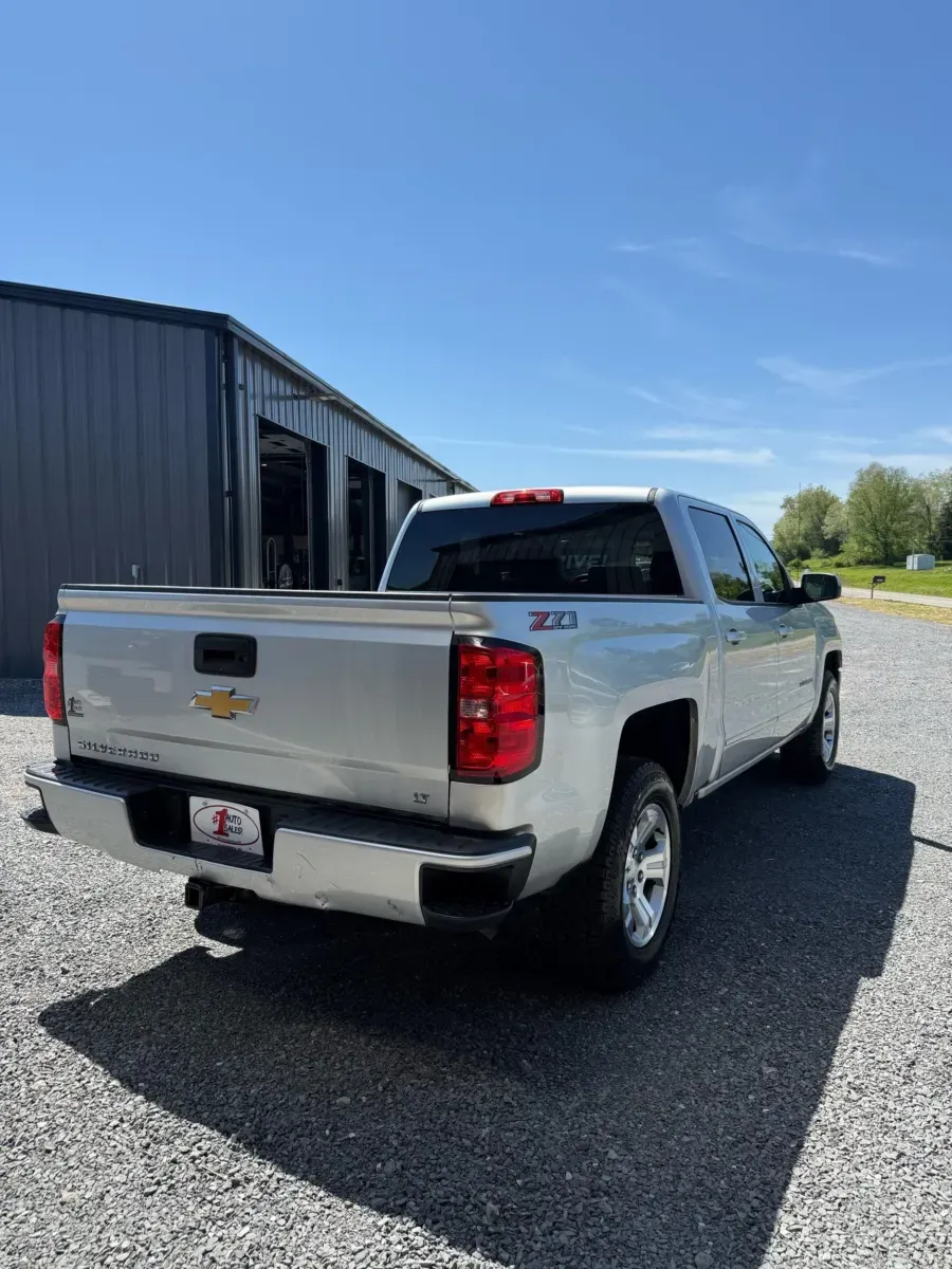More photos of 2018 Chevrolet Silverado 1500 Z71 CREW CAB 4X4 at Number One Auto Sales, WV