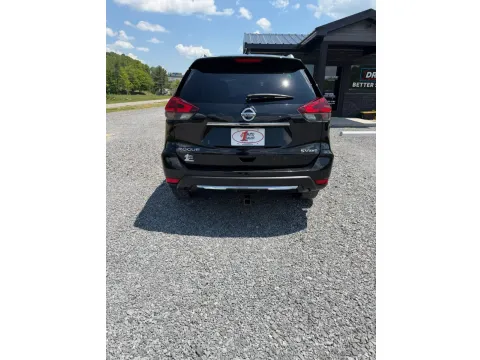 More photos of 2020 Nissan Rogue SV Intelligent AWD at Number One Auto Sales, WV