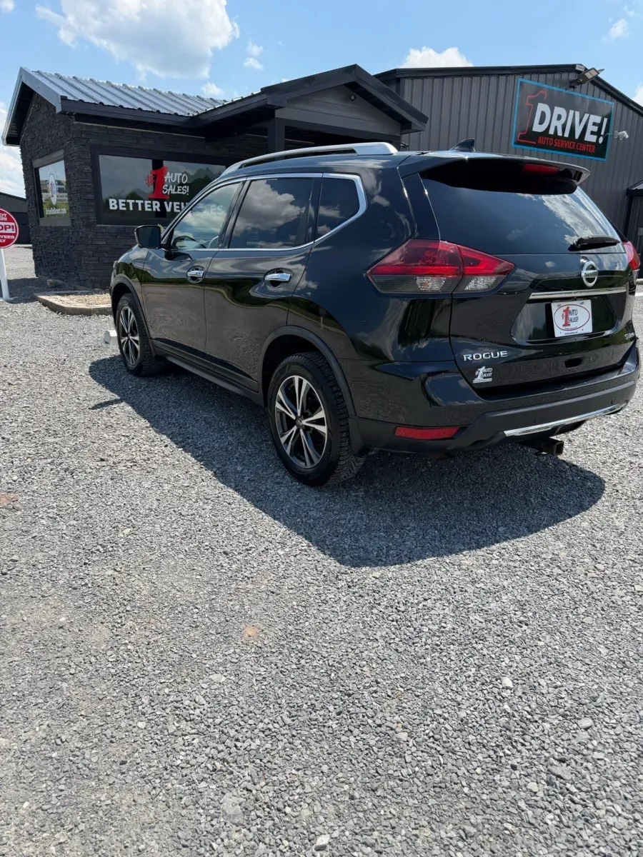 More photos of 2020 Nissan Rogue SV Intelligent AWD at Number One Auto Sales, WV