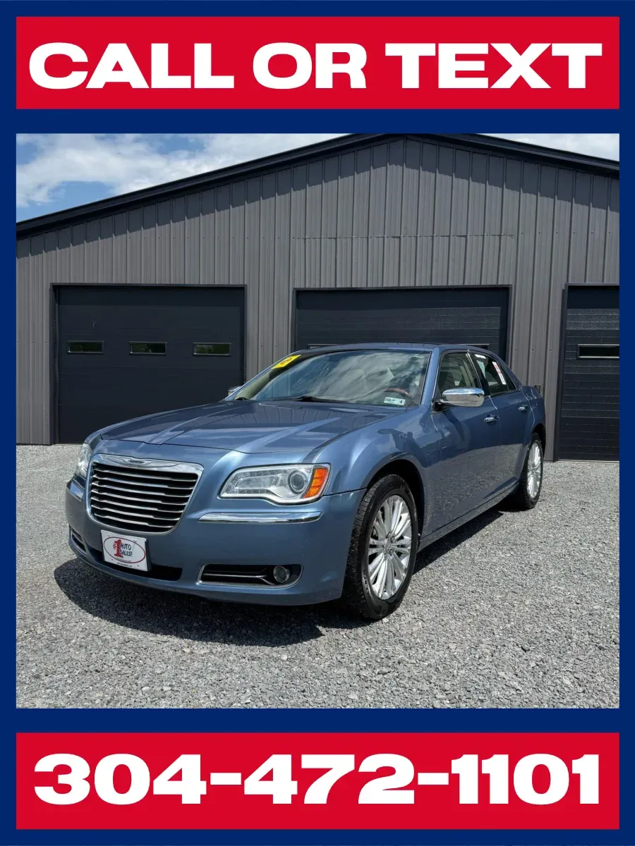 Blue 2011 Chrysler 300C AWD - 5.7L HEMI! for sale in Buckhannon, WV