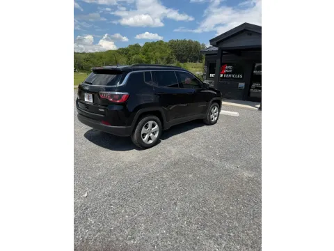 More photos of 2019 Jeep Compass Latitude 4x4 at Number One Auto Sales, WV