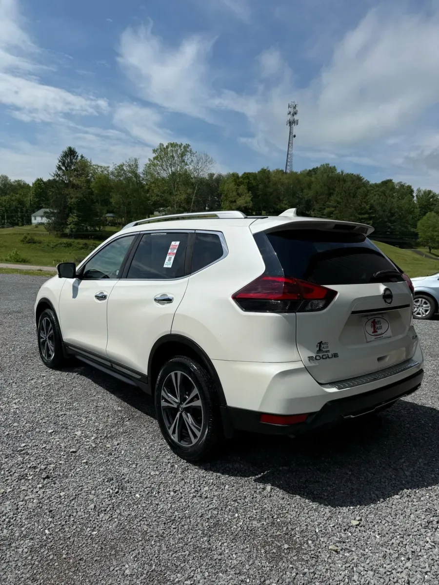 More photos of 2017 Nissan Rogue SL AWD at Number One Auto Sales, WV
