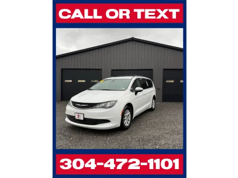 White 2020 Chrysler Voyager LXI for sale in Buckhannon, WV