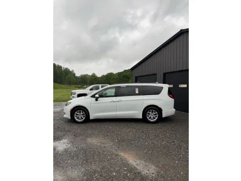 More photos of 2020 Chrysler Voyager LXI at Number One Auto Sales, WV