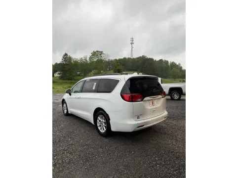 More photos of 2020 Chrysler Voyager LXI at Number One Auto Sales, WV