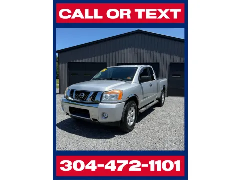 Silver 2014 Nissan Titan SV King Cab 4x4 for sale in Buckhannon, WV