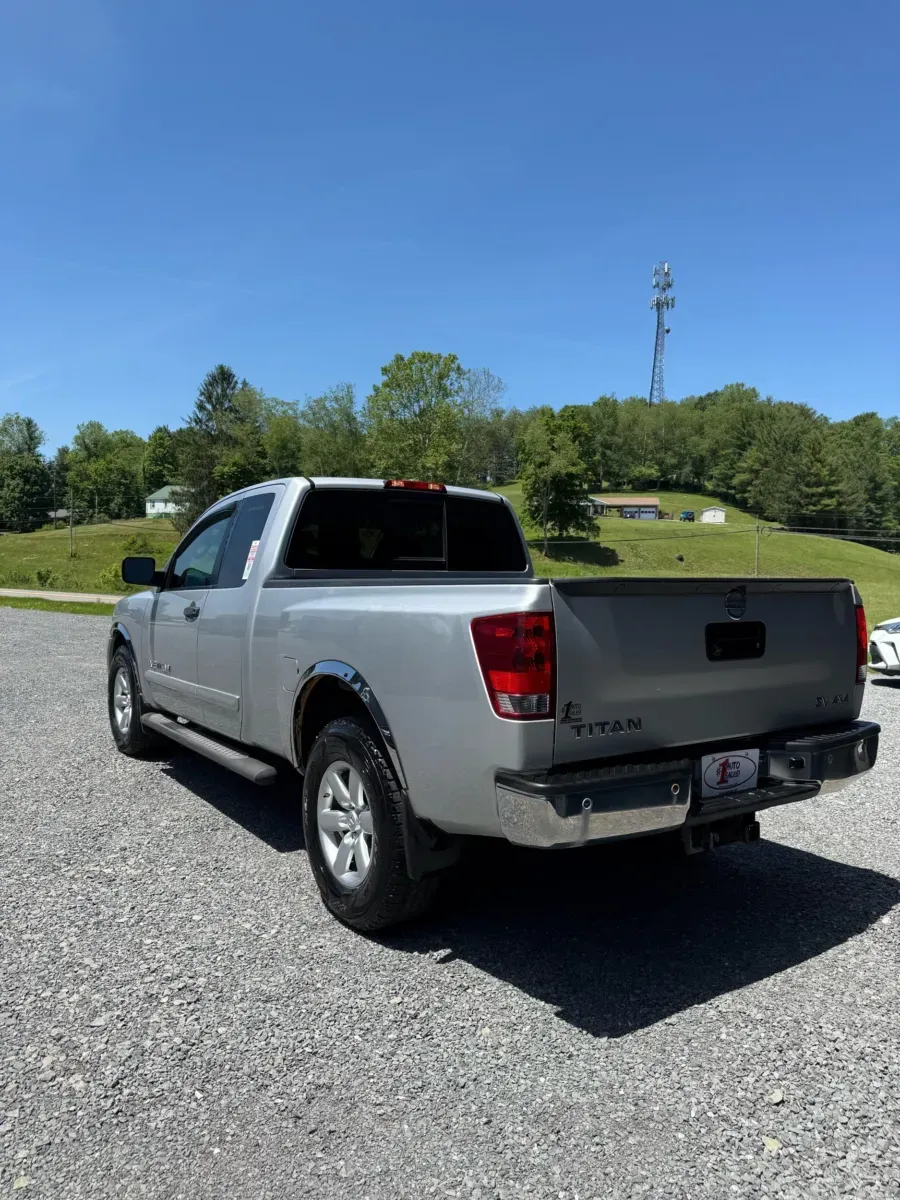 More photos of 2014 Nissan Titan SV King Cab 4x4 at Number One Auto Sales, WV