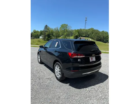 More photos of 2022 Chevrolet Equinox LT AWD at Number One Auto Sales, WV
