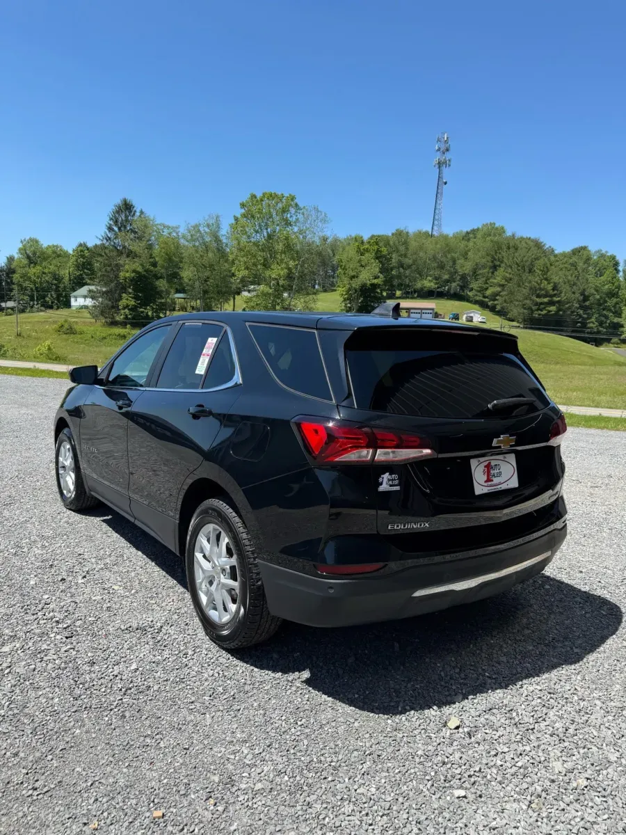 More photos of 2022 Chevrolet Equinox LT AWD at Number One Auto Sales, WV