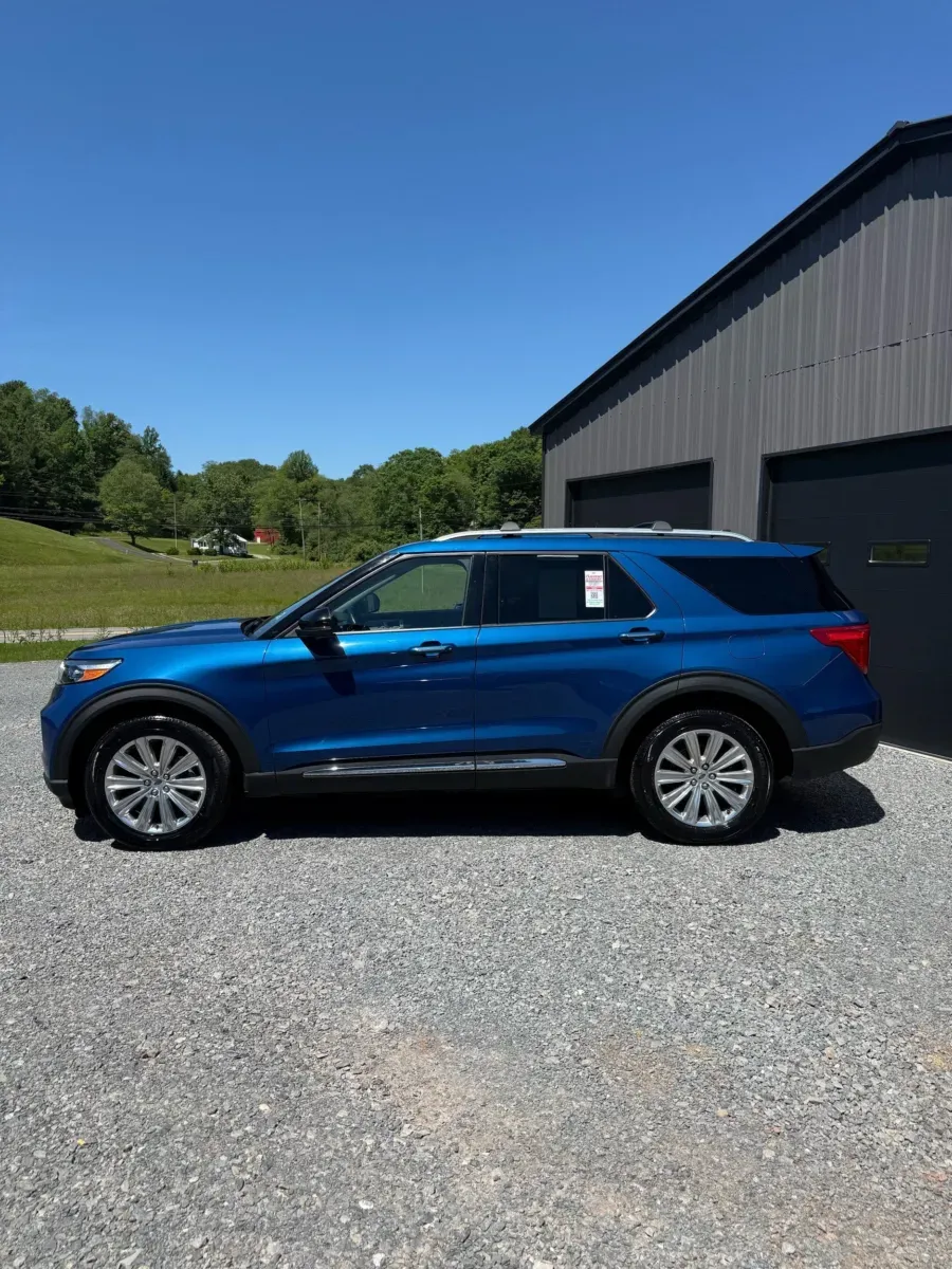 Another view of 2021 Ford Explorer Limited 4WD for sale in Buckhannon, WV at Number One Auto Sales
