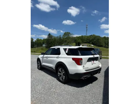 More photos of 2020 Ford Explorer Platinum 4WD at Number One Auto Sales, WV