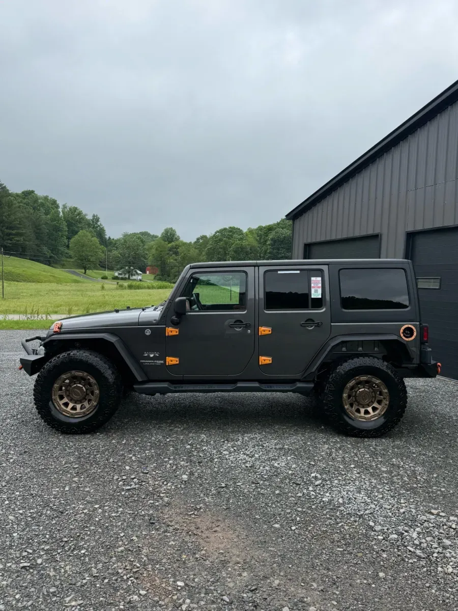 More photos of 2018 Jeep Wrangler JK Unlimite Sahara 4x4 at Number One Auto Sales, WV
